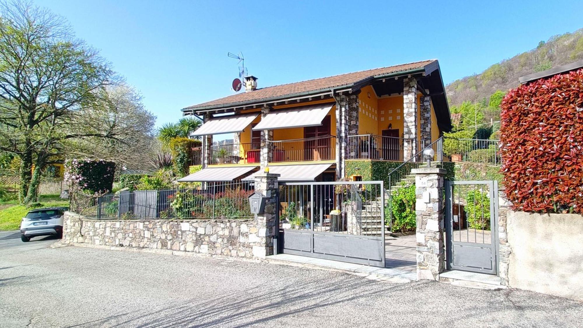 Villa Vill'Ariel Sport & Relax à Brovello-Carpugnino Extérieur photo